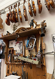 chez un luthier